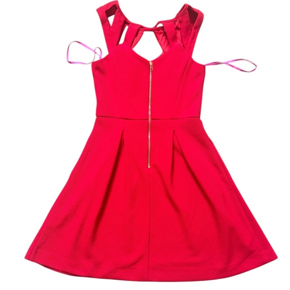 Betsey Johnson ~ Women’s Red Cutout Fit & Flare Midi Dress ~ Size 6 - Picture 6 of 10